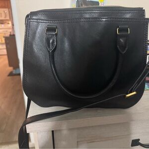 Fossil Black Shoulder Bag with Professional Silhouette